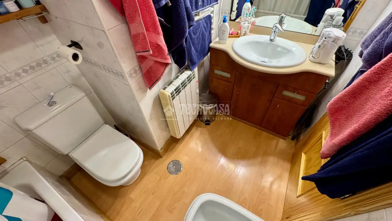 Bathroom of Flat for sale in Alpedrete  with Heating, Storage room and Balcony