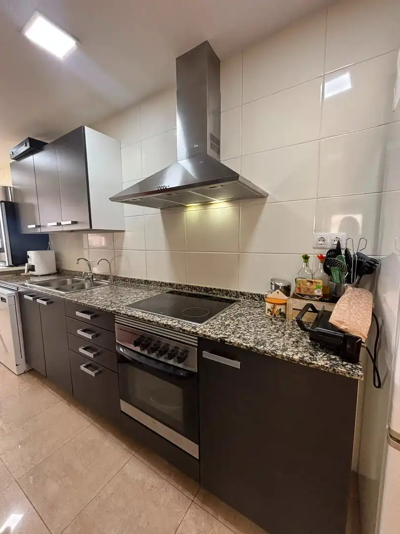 Cocina de Ático en venta en Badalona con Aire acondicionado, Calefacción y Trastero