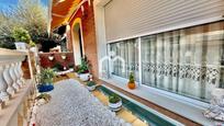 Exterior view of Single-family semi-detached for sale in Premià de Dalt  with Air Conditioner, Terrace and Balcony