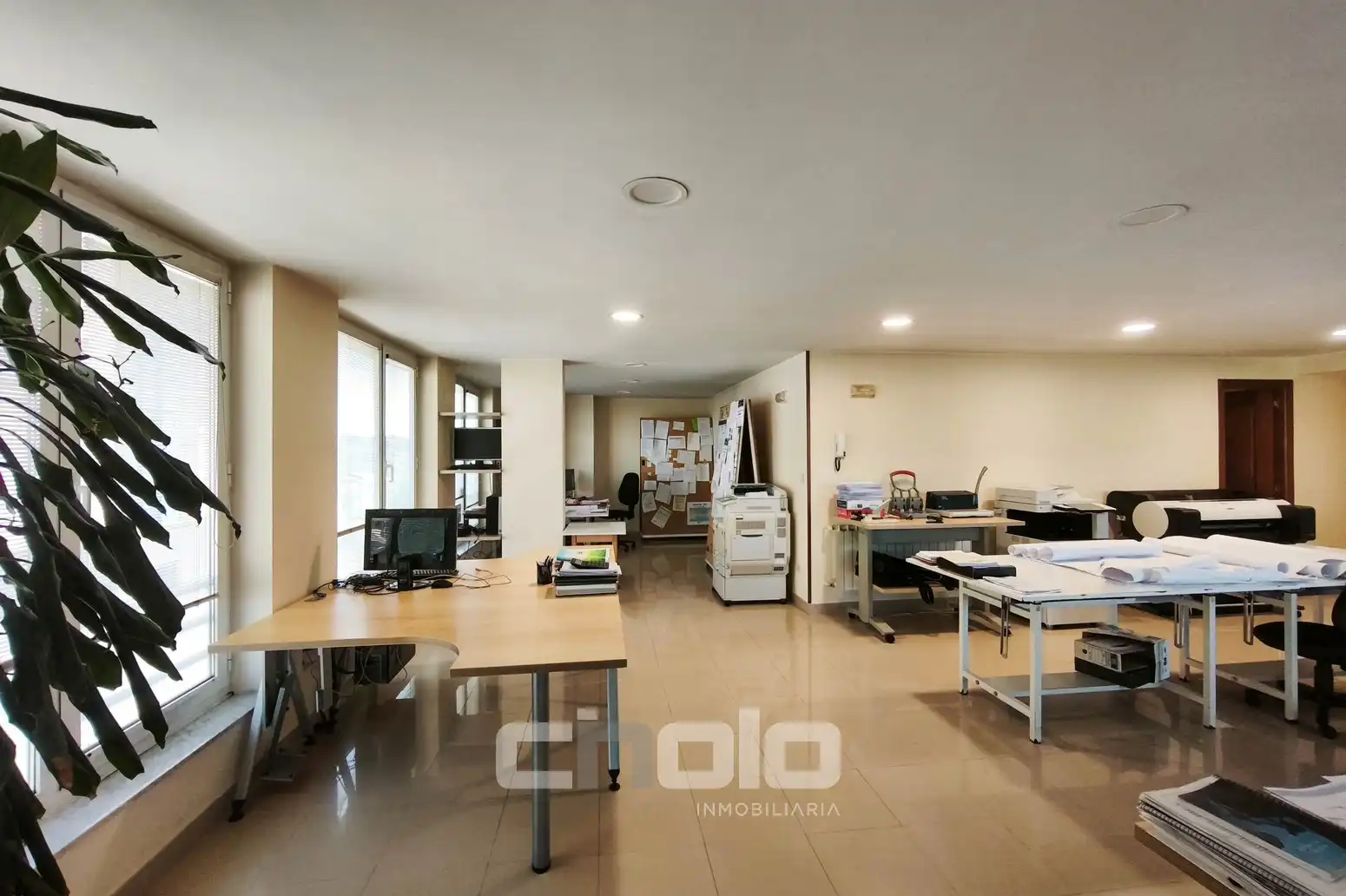 Office for sale in Lugo  with Heating