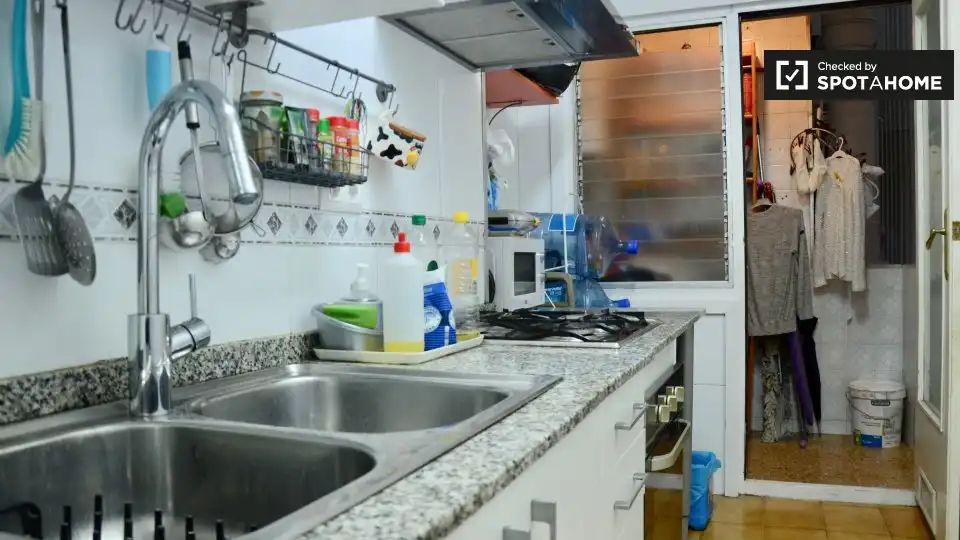 Room in Barcelona, Barcelona