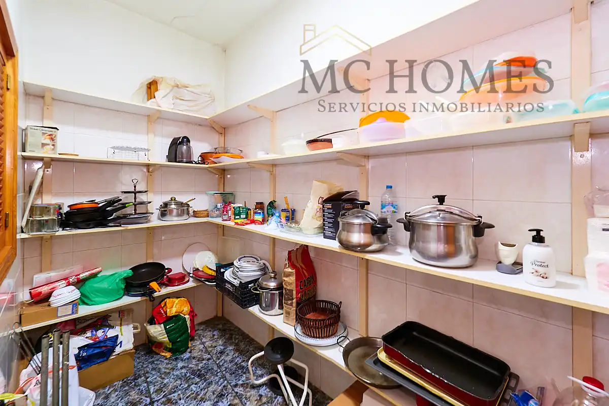 House with terrace for sale in Calle de Atanagildo, imagen 16