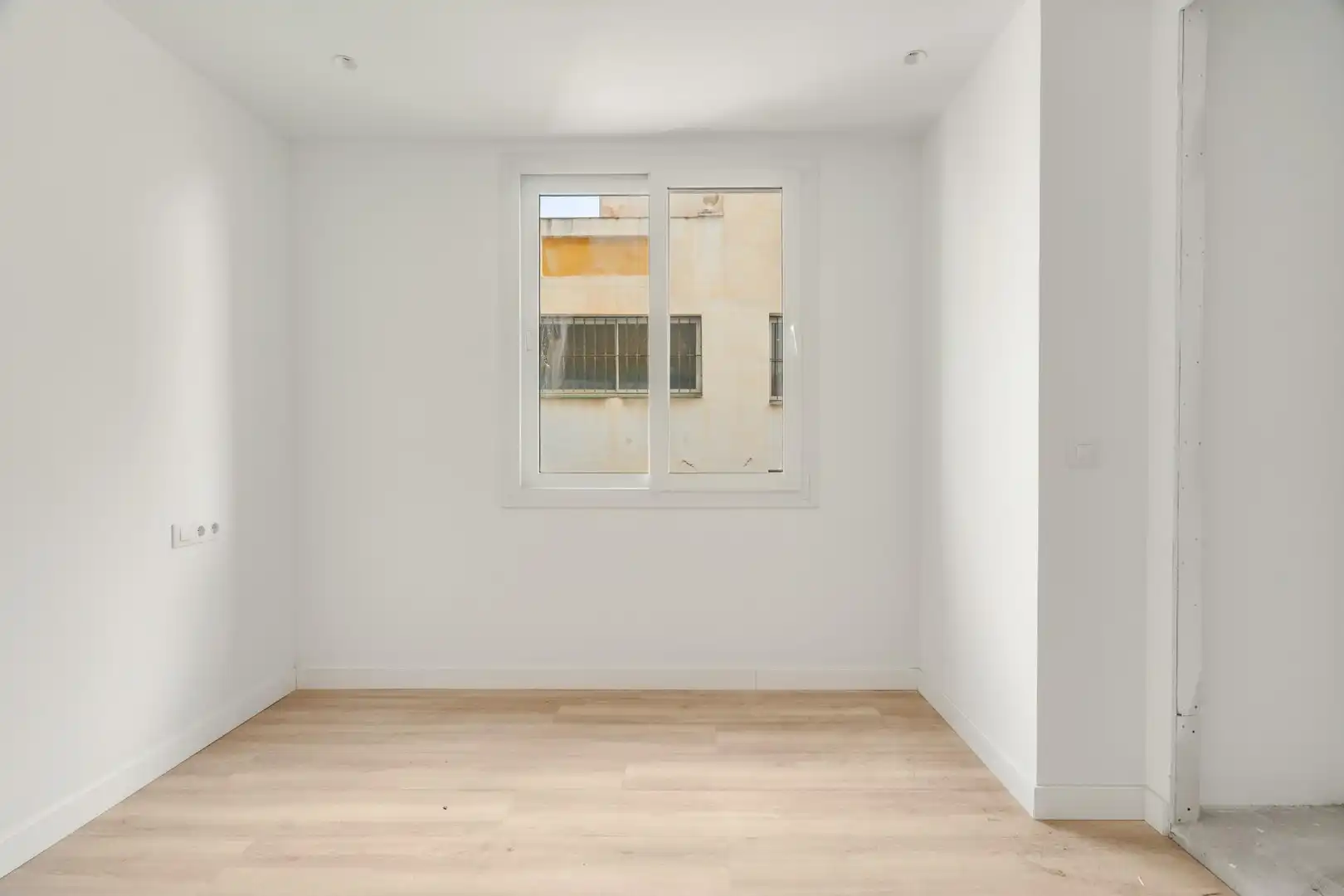 Flat with terrace for sale in Plaza Nogalera, imagen 18