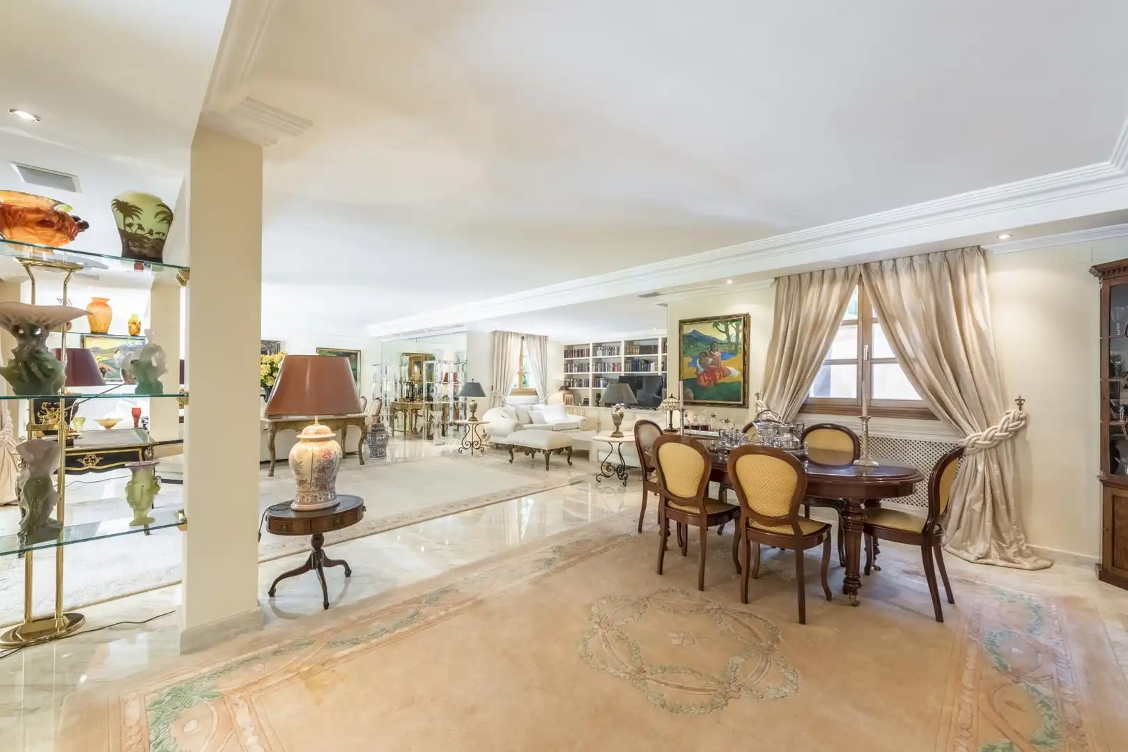 Detached house with pool for sale in Nueva Andalucía, imagen 8