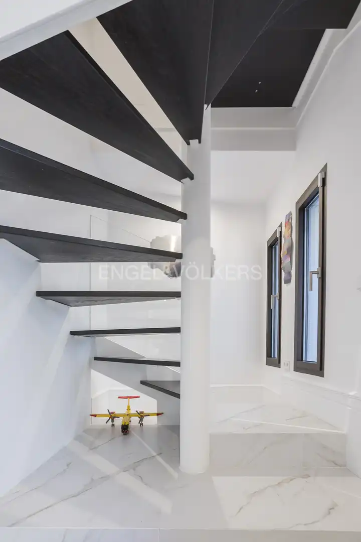 Dúplex en venta en Madrid con Aire acondicionado, Calefacción y Jardín privado