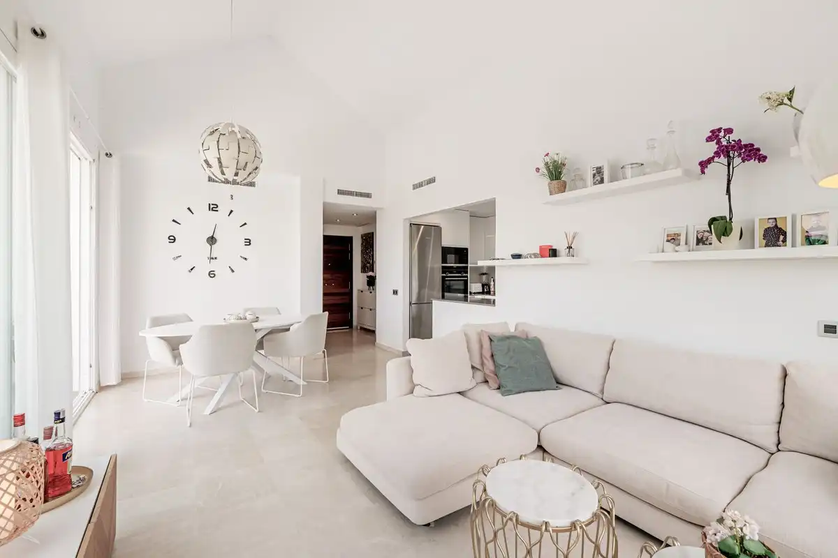 Apartament amb piscina en venda a Casares pueblo, imagen 7