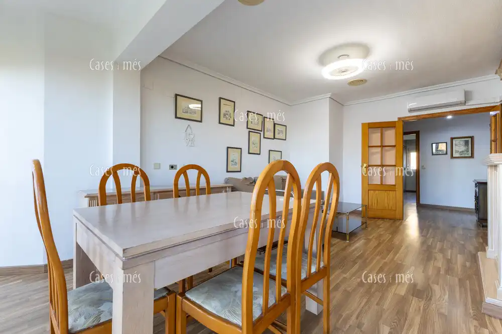 Menjador de Apartament en venda en La Pobla de Farnals amb Aire condicionat, Calefacció i Moblat