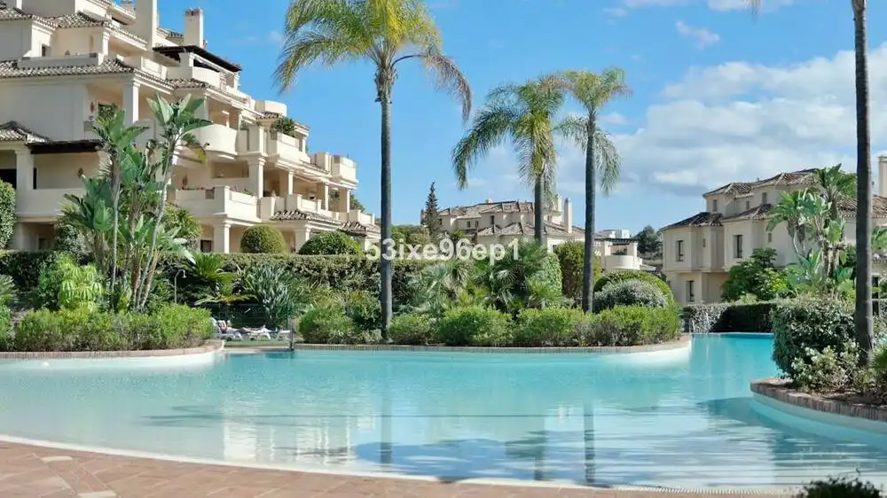 Vista exterior de Planta baja de alquiler en Benahavís con Aire acondicionado, Terraza y Trastero