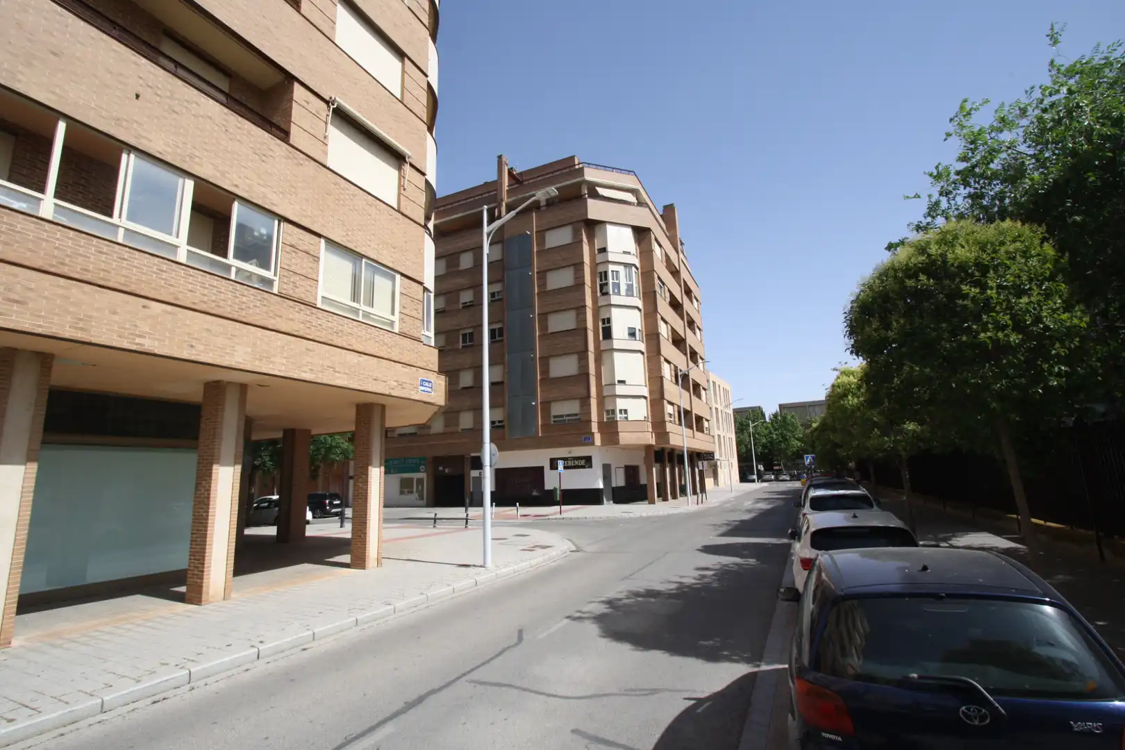 Vista exterior de Piso en venta en Albacete con Calefacción, Parquet y Amueblado
