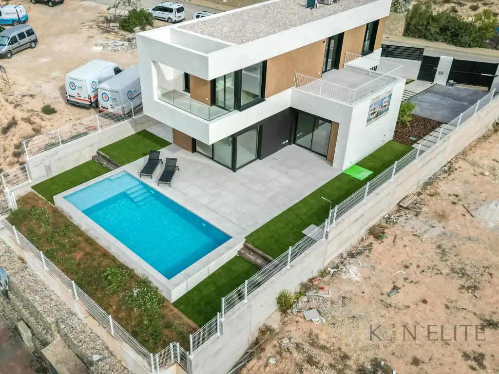 Casa amb piscina en venda a Calle Nicaragua De, imagen 38