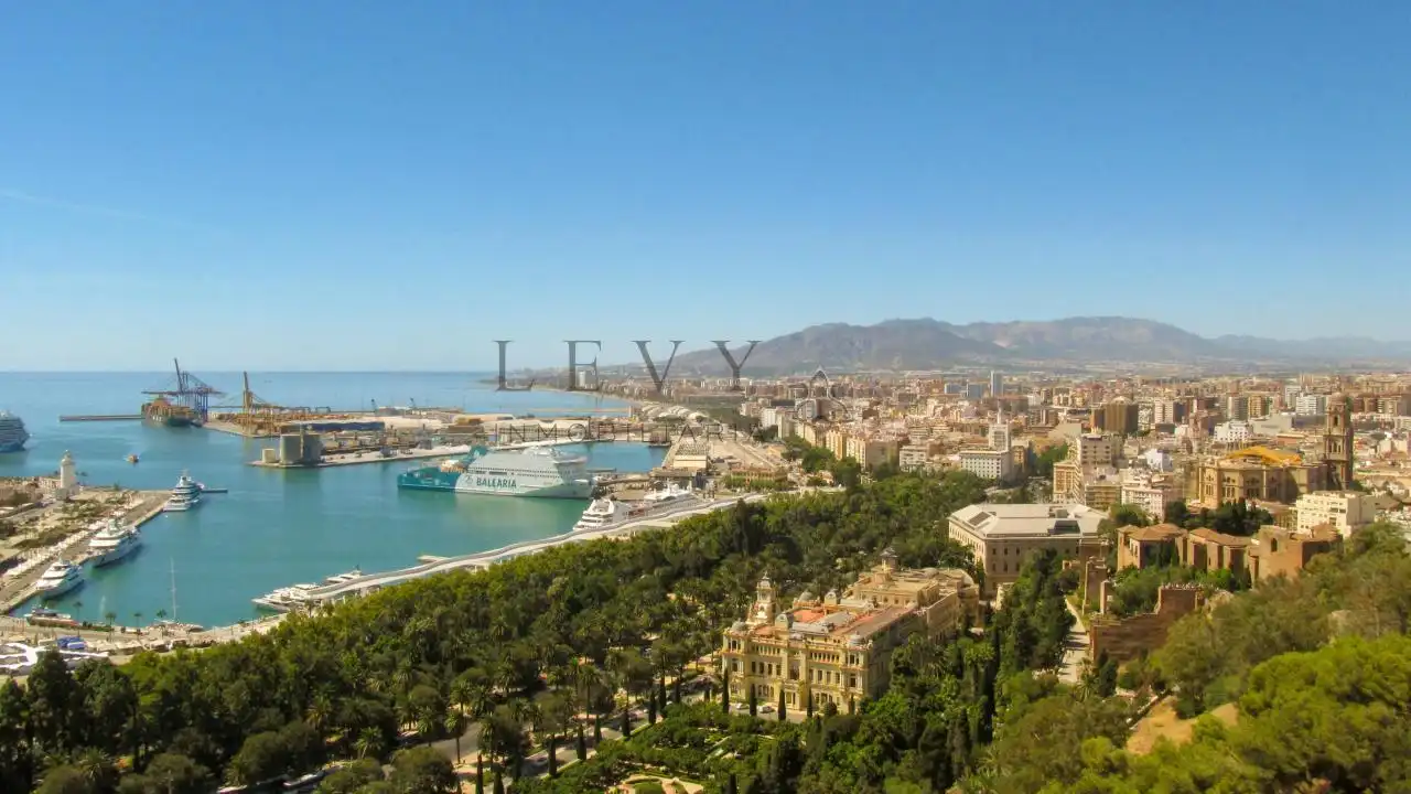 Vista exterior de Planta baixa en venda en Málaga amb Aire condicionat, Calefacció i Moblat