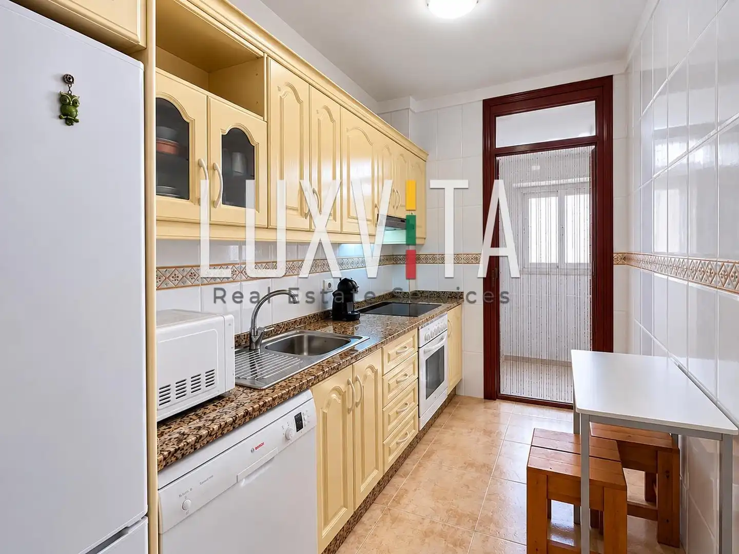 Kitchen of Flat for sale in Las Rosas