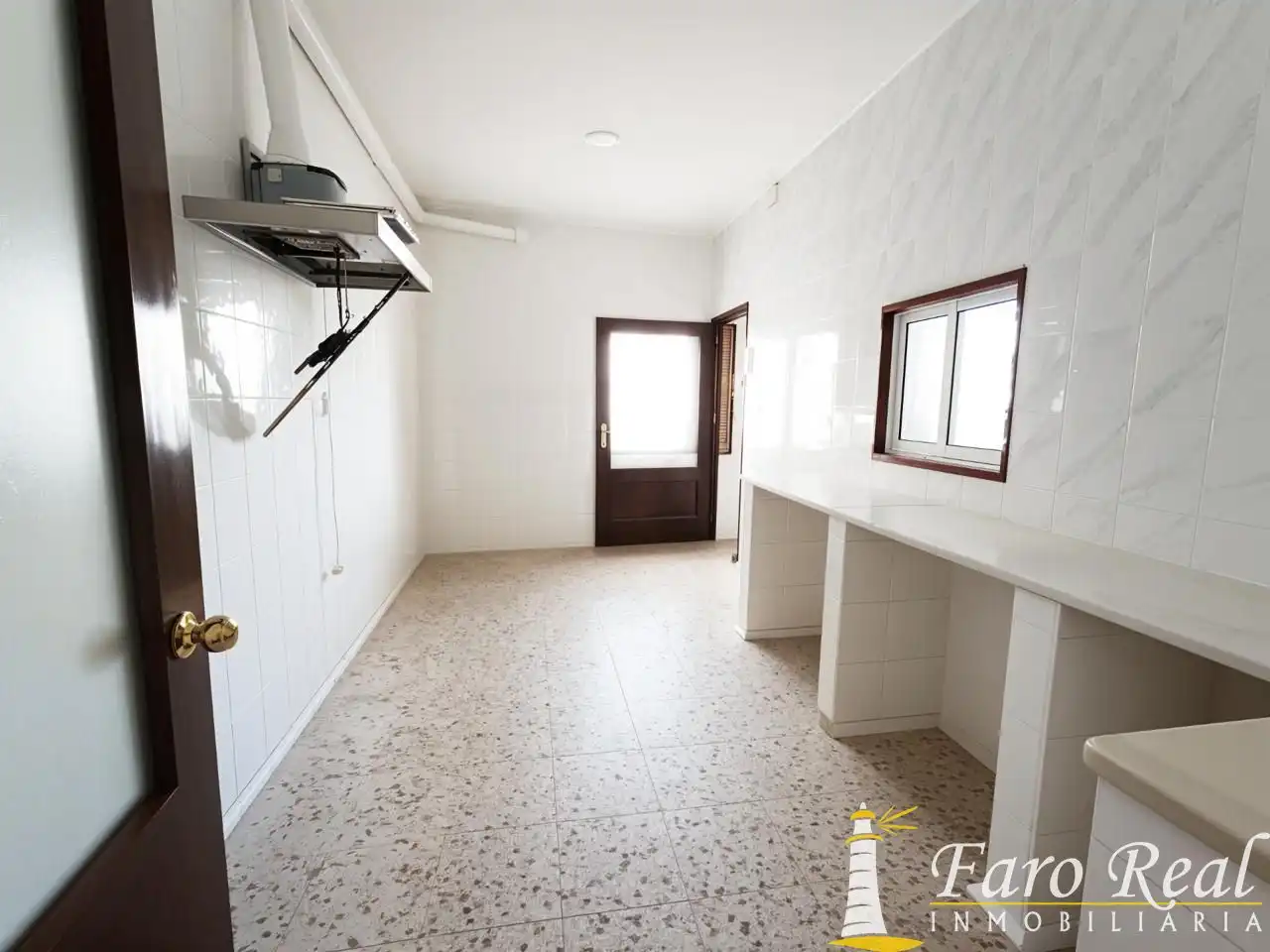 Local comercial en venta en Ayuntamiento - Barrio Alto, imagen 5
