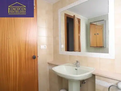 Baño de Piso de alquiler en Córdoba con Aire acondicionado, Calefacción y Terraza