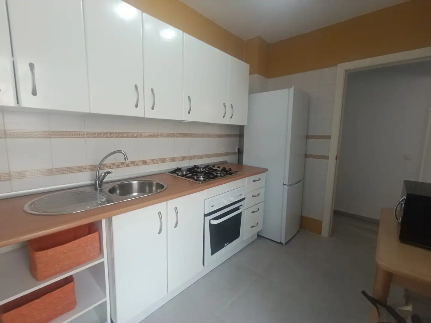 Cocina de Apartamento de alquiler con opción a compra en Málaga con Aire acondicionado, Terraza y Trastero