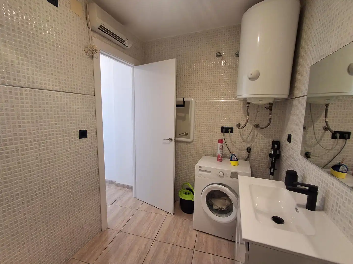 Badezimmer von Wohnungen zum Verkauf in Riba-roja d'Ebre