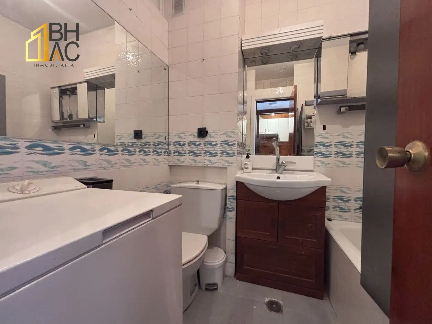 Bathroom of Flat for sale in El Soto de la Moraleja