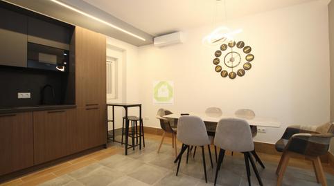 Foto 2 de Piso de alquiler en Recogidas, Centro - Sagrario,  Granada Capital