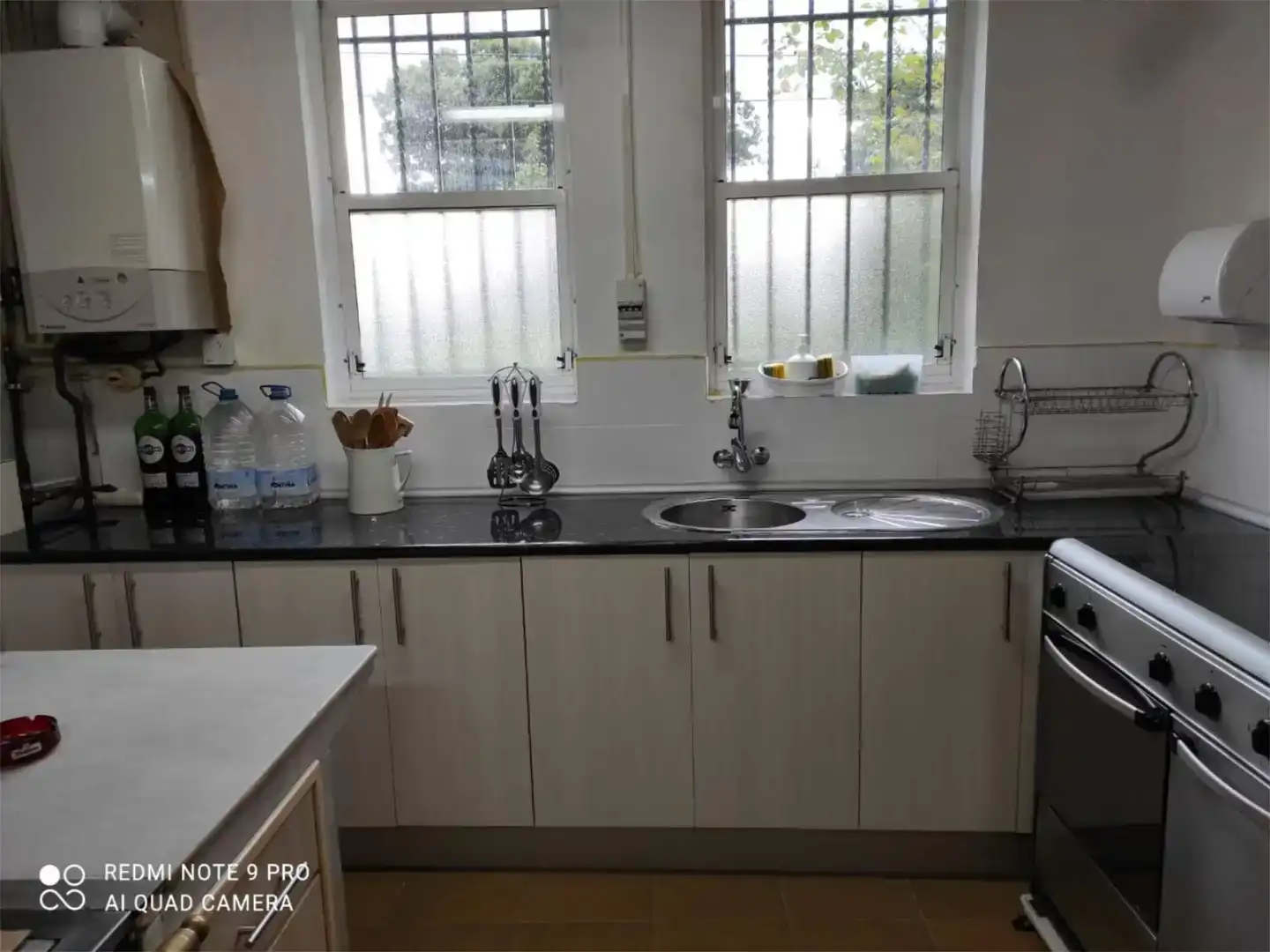 Cocina de Casa o chalet en venta en Monterroso con Jardín privado, Piscina y Amueblado