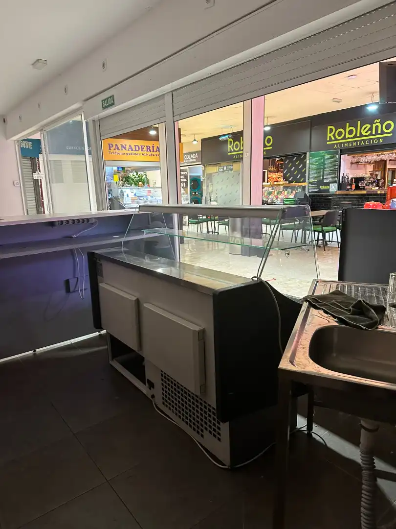 Local en venta en Madrid con Aire acondicionado, Calefacción y Amueblado