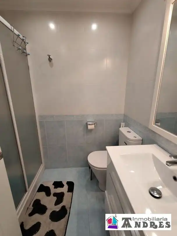 Baño de Piso en venta en Bermeo con Calefacción, Terraza y Trastero