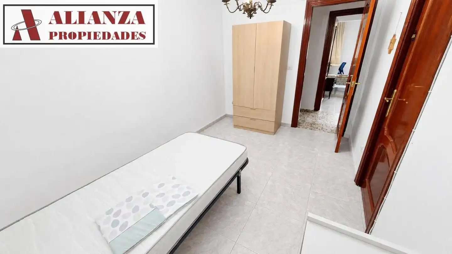 Appartement avec ascenseur à louer à Cruz de Humilladero, imagen 16
