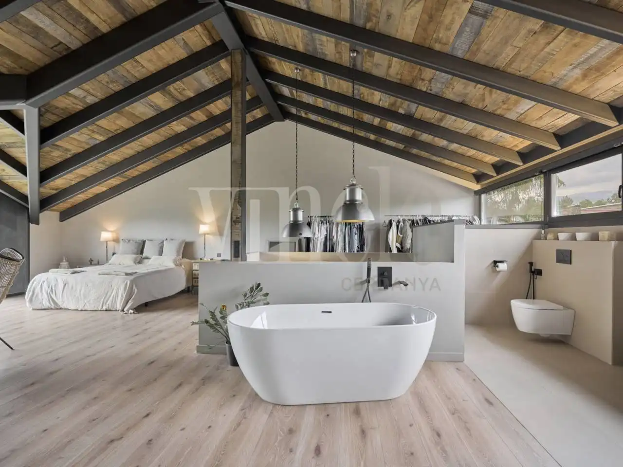 Bany de Casa o xalet en venda en Puigcerdà amb Calefacció, Jardí privat i Parquet
