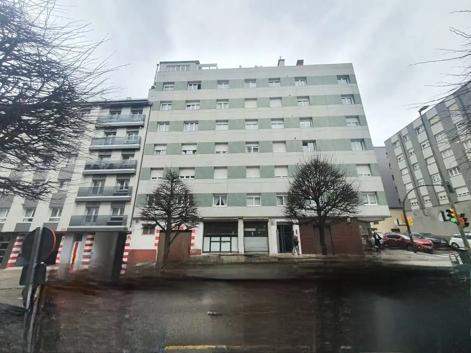Business premises for sale in Este