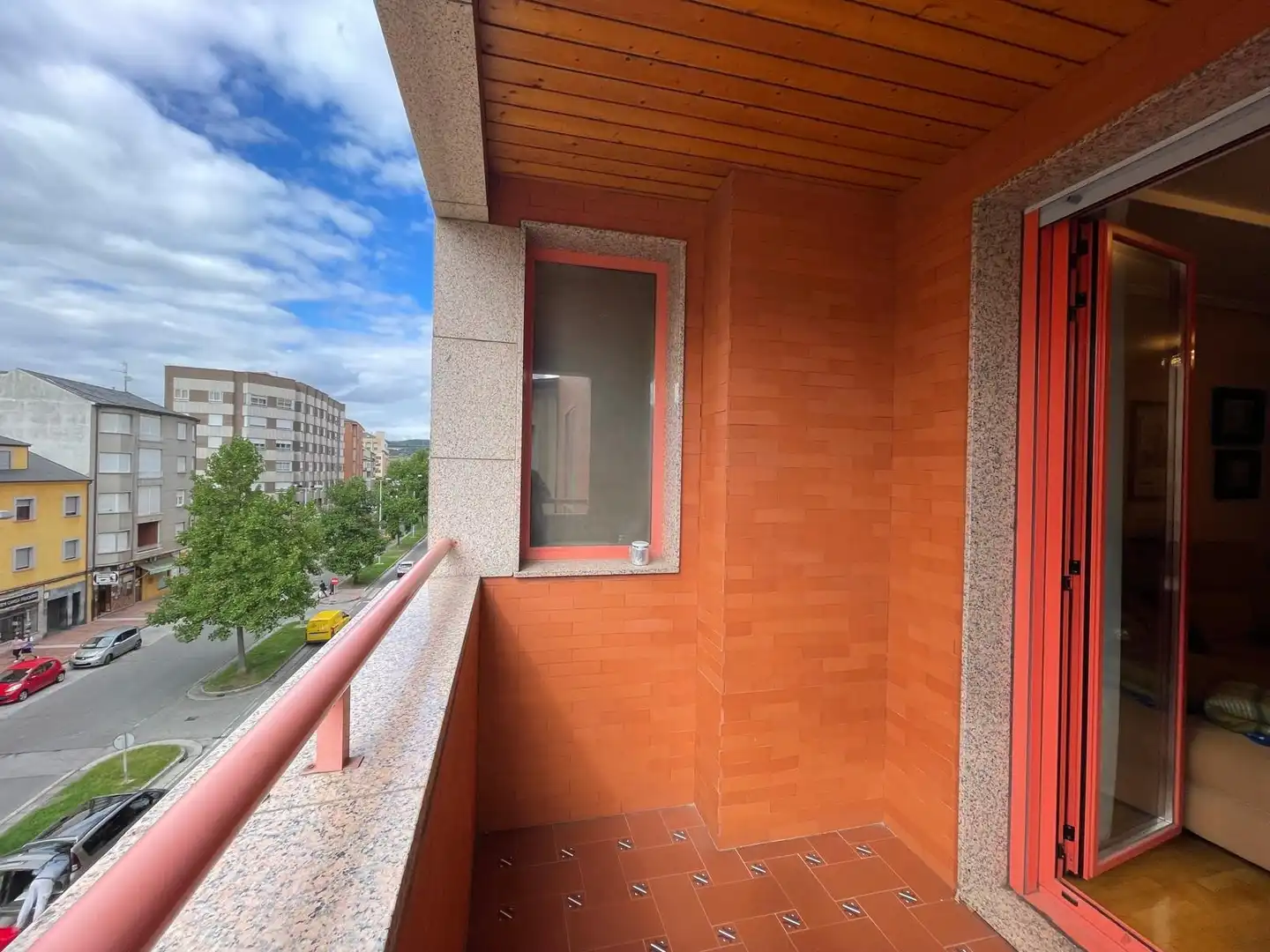Terraza de Piso en venta en Ponferrada con Calefacción, Terraza y Trastero