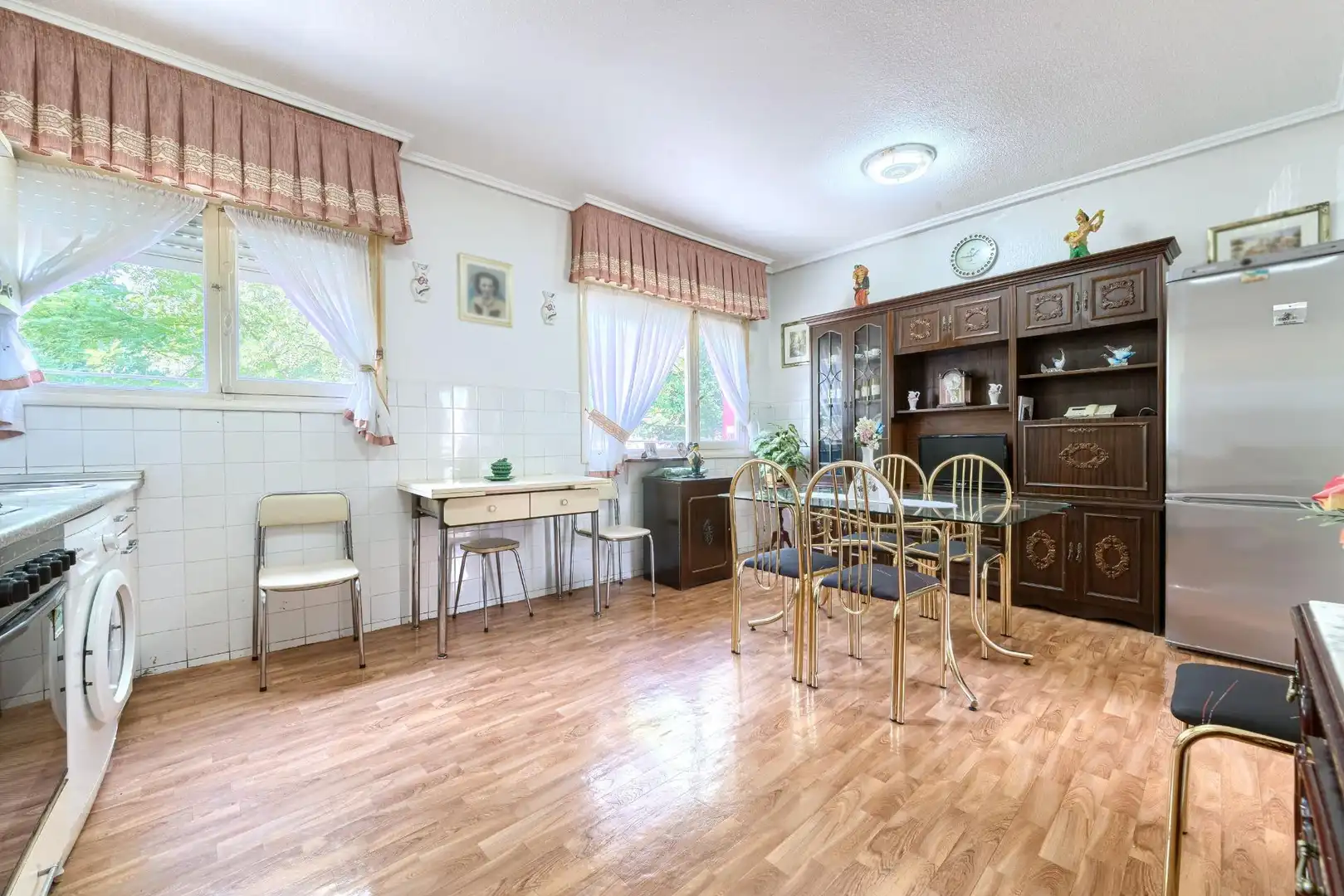 Kitchen of Flat for sale in Abanto y Ciérvana-Abanto Zierbena, Bizkaia
