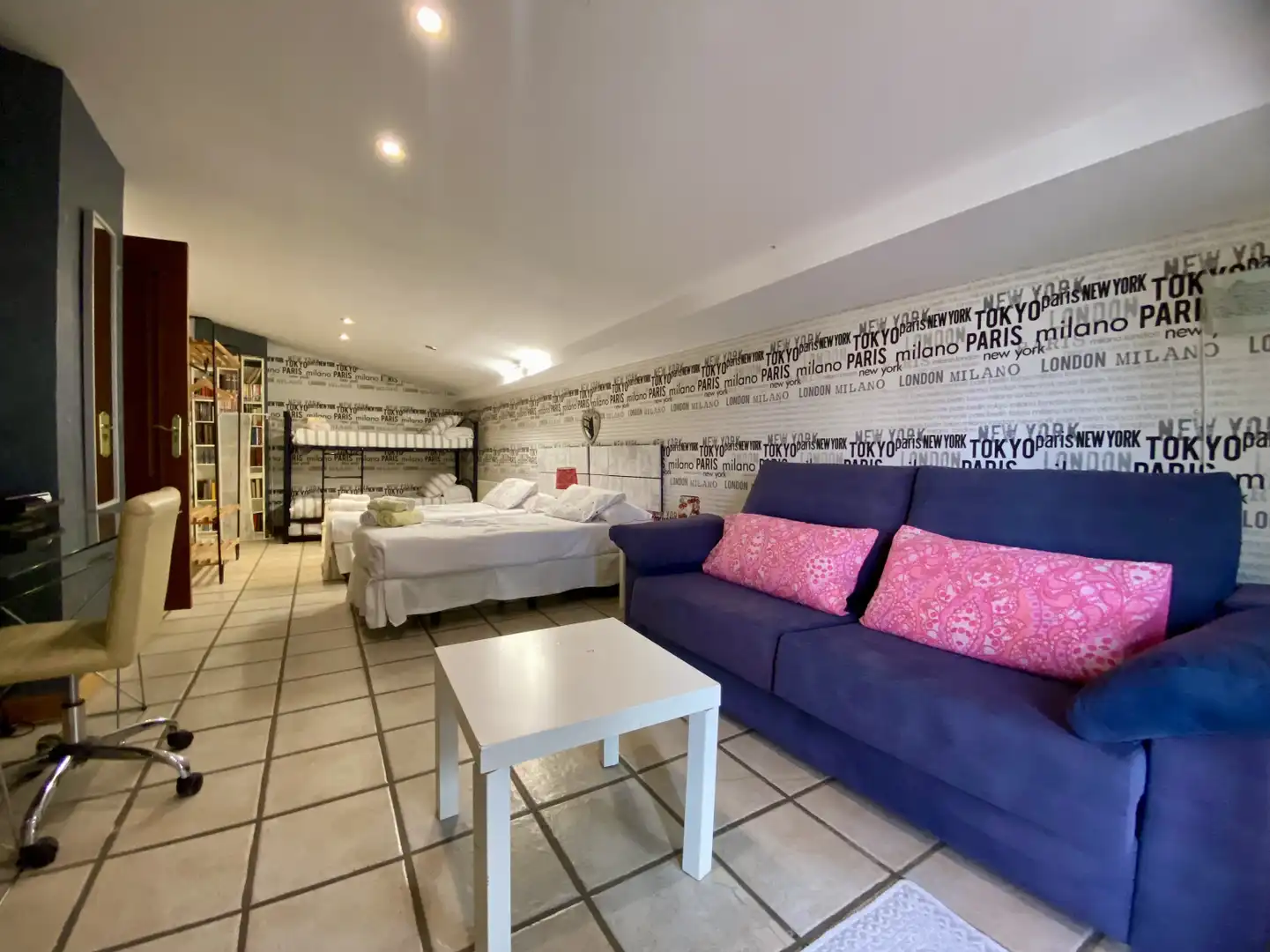Habitación de Casa o chalet en venta en Lanciego / Lantziego con Calefacción, Jardín privado y Parquet