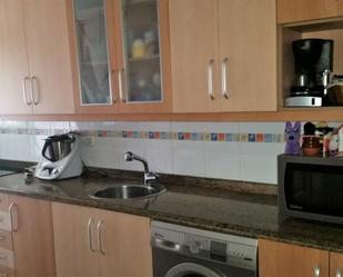 Kitchen of Flat for sale in Fuensaldaña