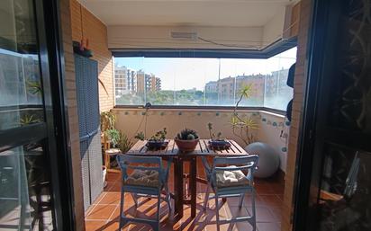Balcony of Flat for sale in Mairena del Aljarafe  with Air Conditioner, Private garden and Terrace
