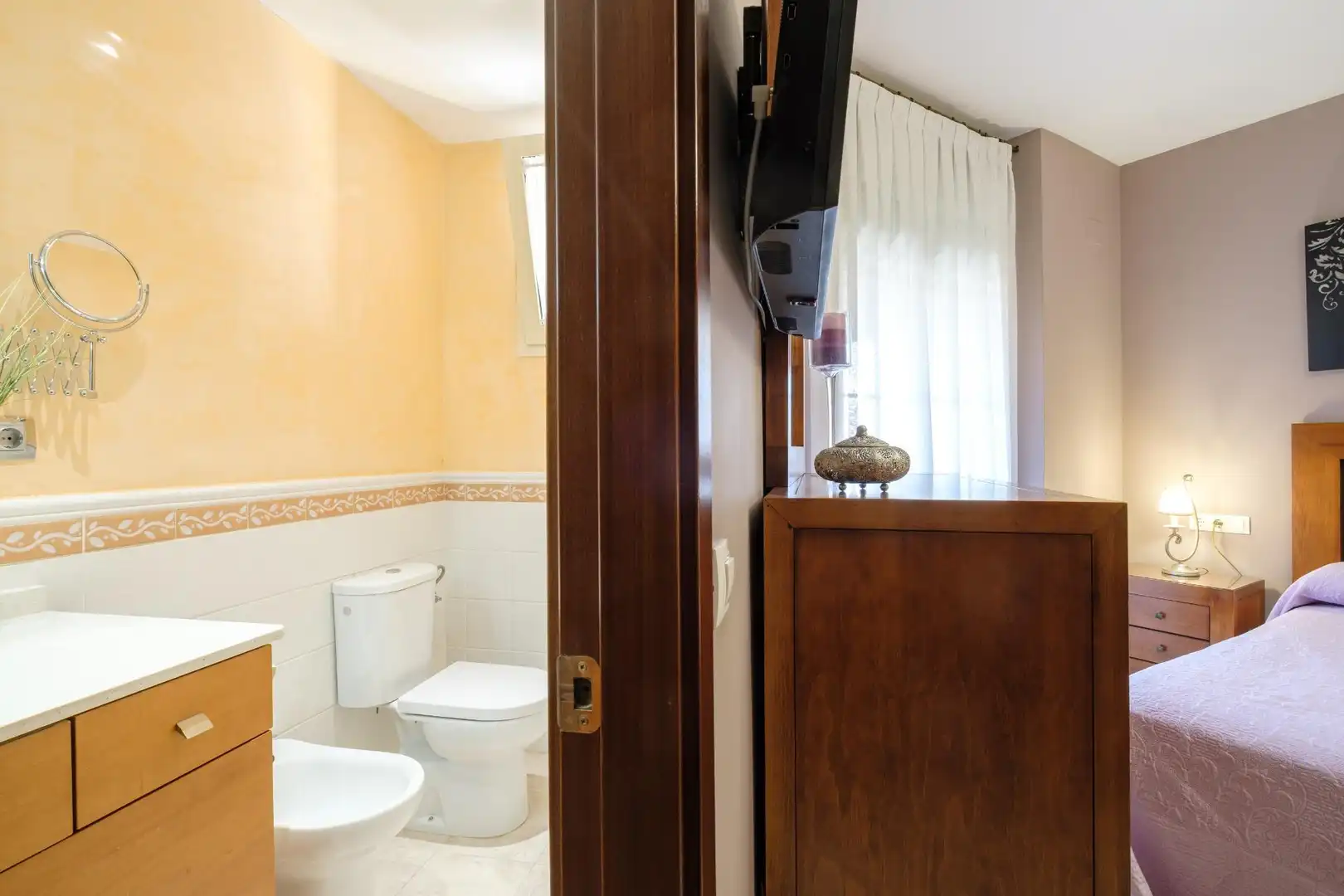 Baño de Piso en venta en Alcalá de Guadaira con Aire acondicionado, Jardín privado y Terraza