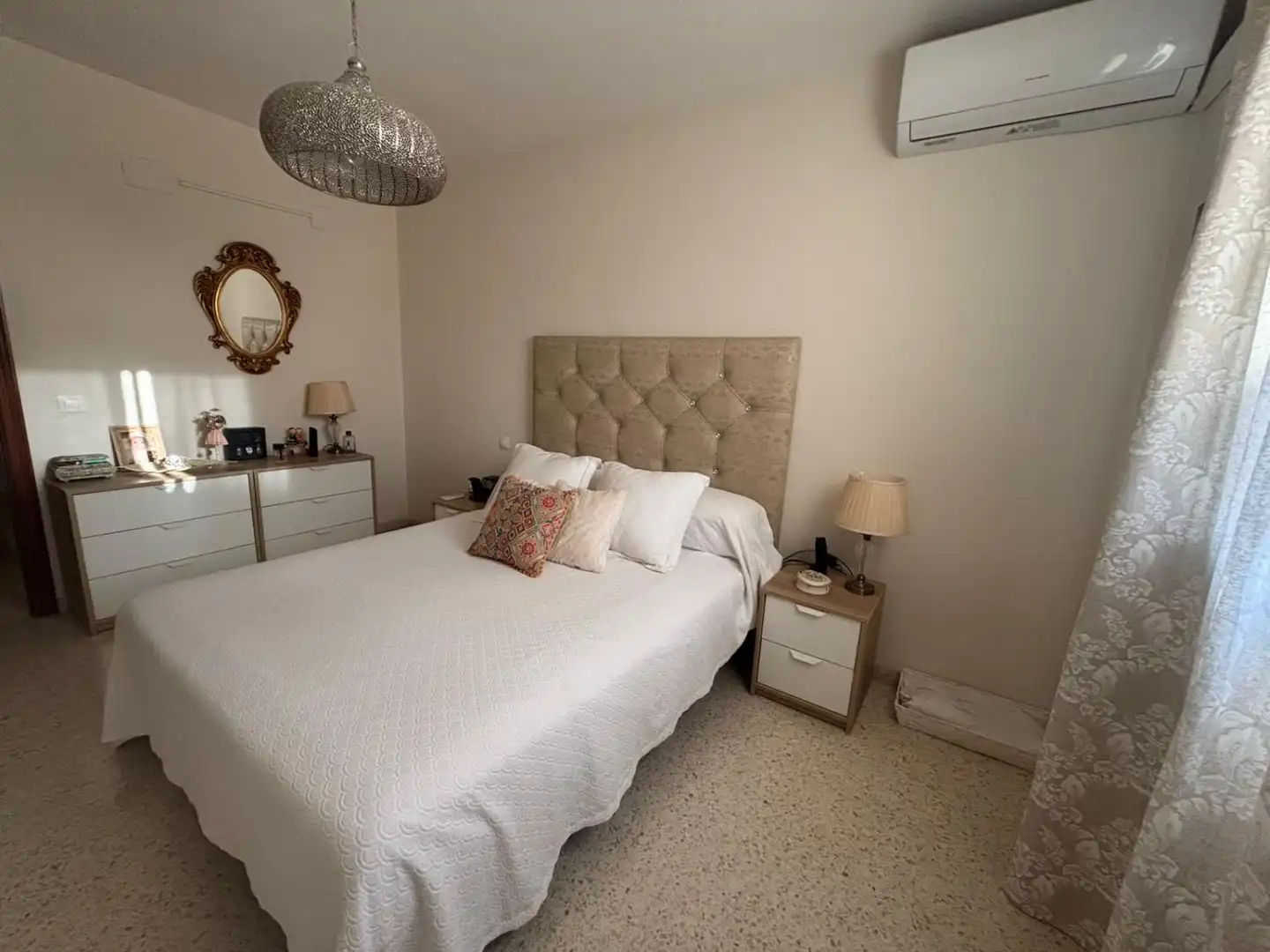 Bedroom of Duplexes for sale in Alcalá de Guadaira  with Air Conditioner, Terrace and Storage room