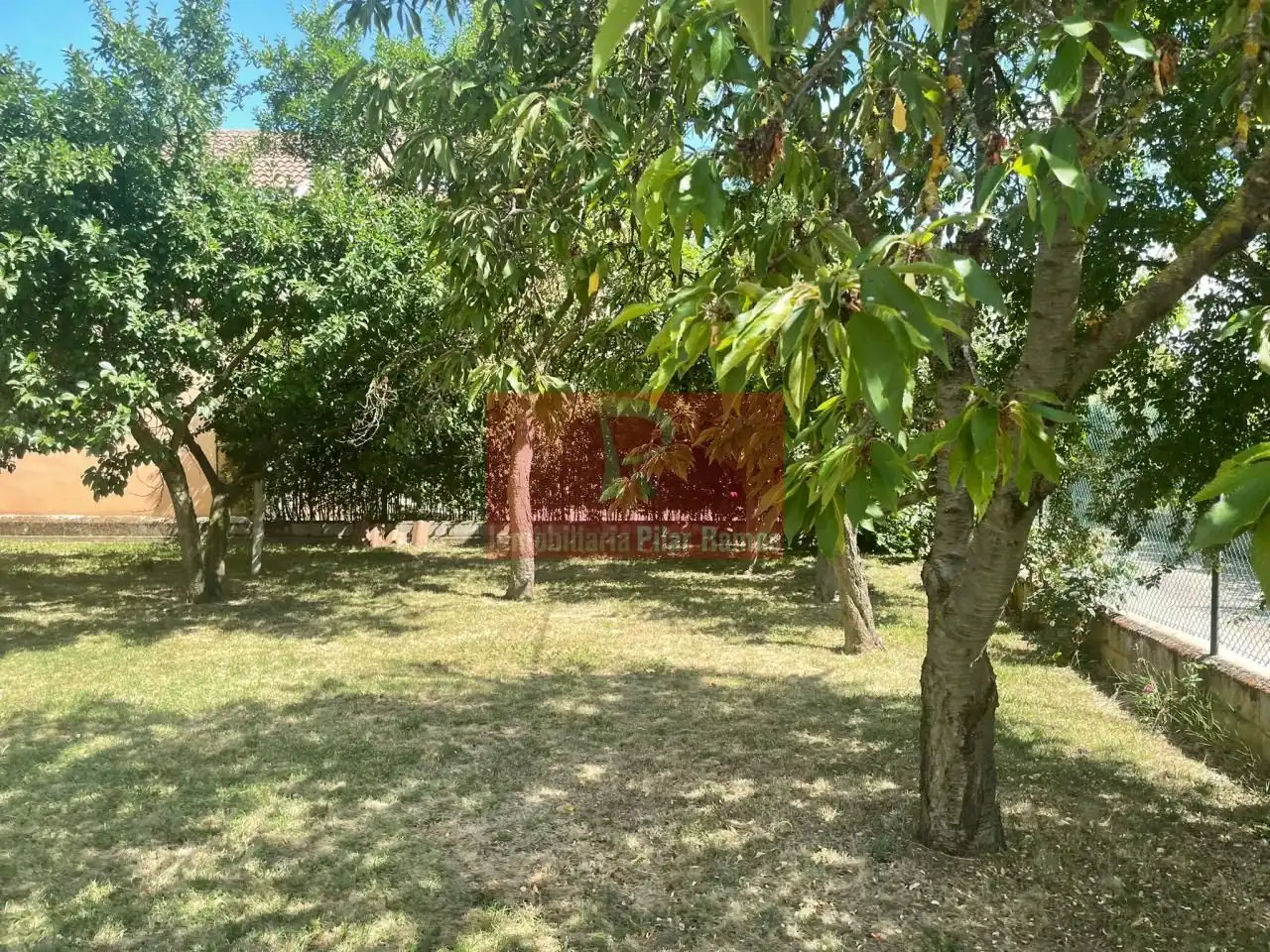Jardí de Casa o xalet en venda en Valdepolo amb Jardí privat i Parquet