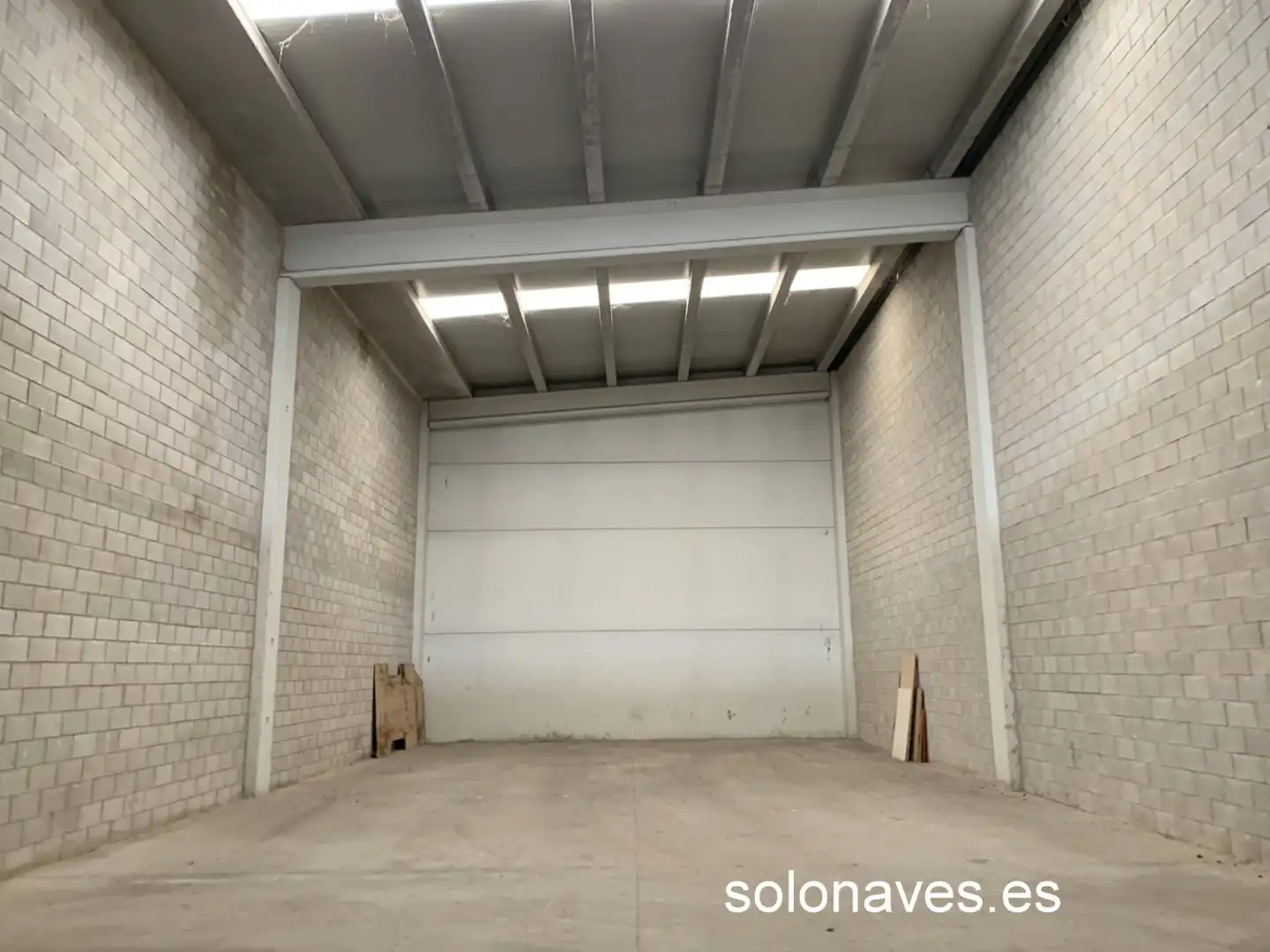 Nau industrial en venda a Cuarte de Huerva, imagen 3