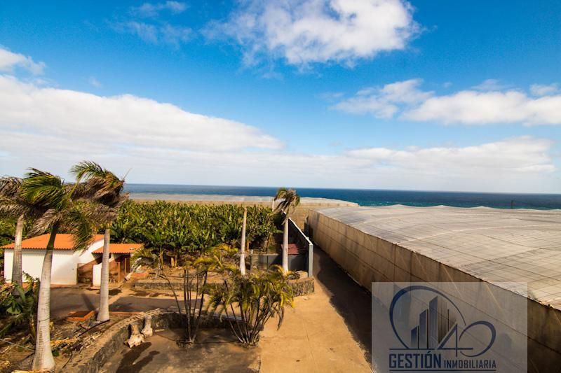 Exterior view of House or chalet for sale in Los Silos  with Terrace, Storage room and Furnished