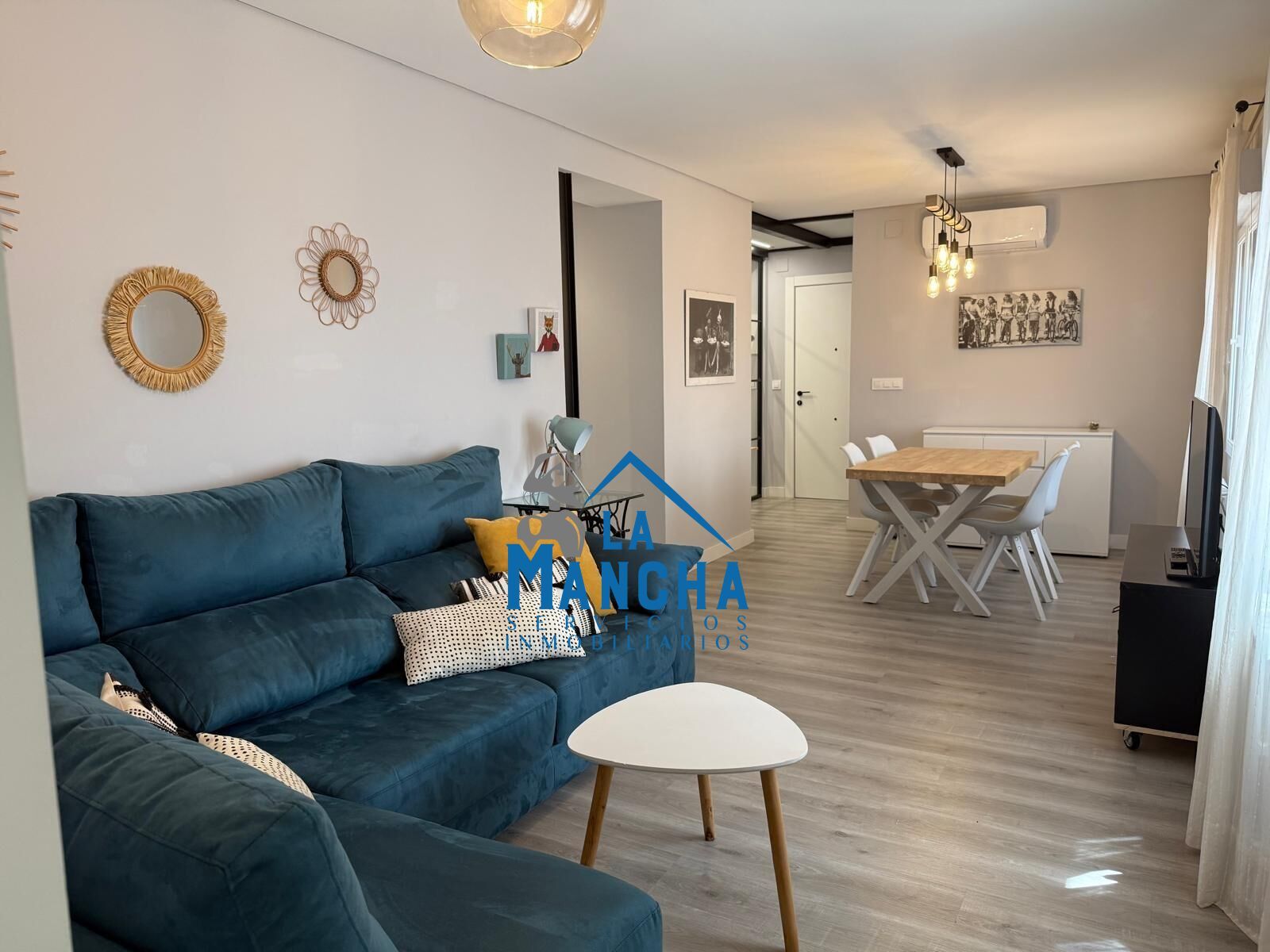 Living room of Flat for sale in  Albacete Capital  with Air Conditioner, Heating and Terrace