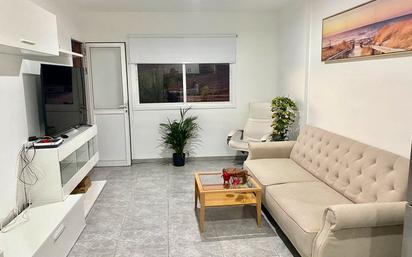 Sala d'estar de Apartament en venda en Arona amb Balcó