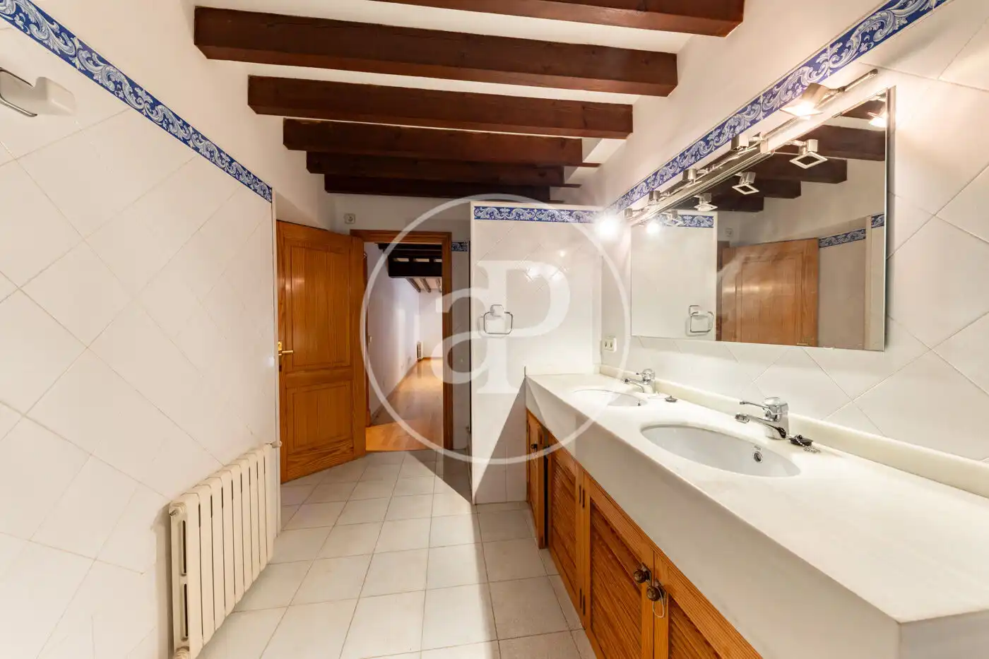 Baño de Piso en venta en  Palma de Mallorca con Calefacción, Jardín privado y Terraza
