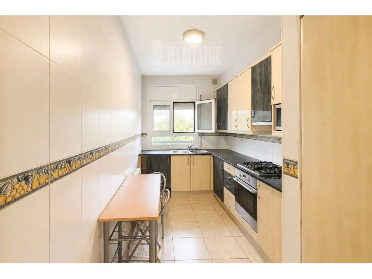 Cocina de Piso en venta en Manlleu con Calefacción, Terraza y Balcón