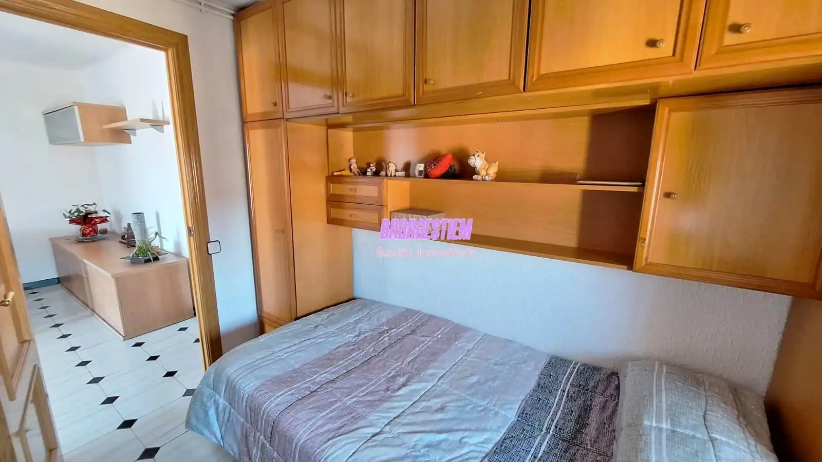 Habitación de Piso en venta en Badalona con Aire acondicionado, Calefacción y Amueblado