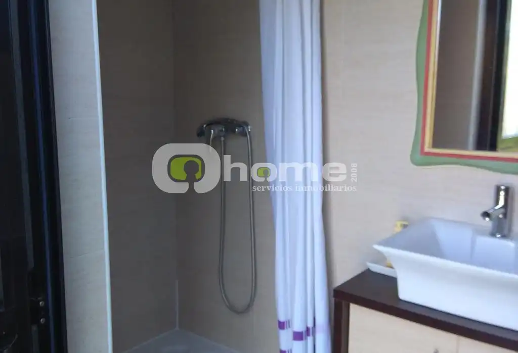 Bathroom of Houses for sale in San Cebrián de Castro  with Private garden and Furnished