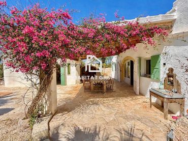 Casa amb jardí en venda a Binibèquer