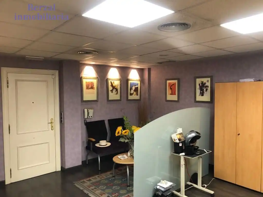 Ufficio con ascensore in vendita a Calle Avenida Portugal, imagen 8