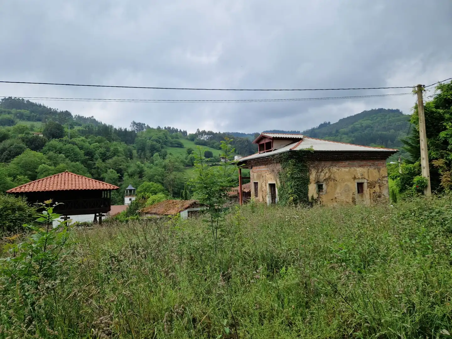 Casa o xalet en venda a Calle Linares, Salas