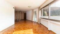 Sala d'estar de Apartament en venda en  Barcelona Capital amb Calefacció, Terrassa i Balcó