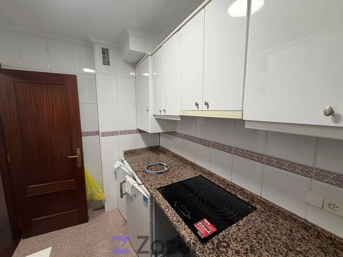 Flat for rent in C. Magallanes, Numancia - San Fernando