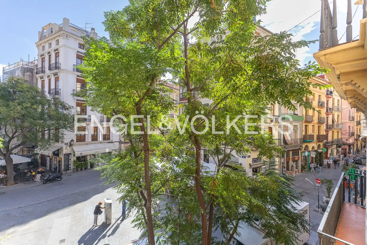 Vista exterior de Pis en venda en Ciutat Vella 